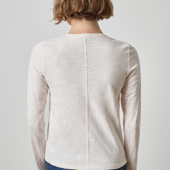 Long Sleeve V-Neck in color Tearose Image A2