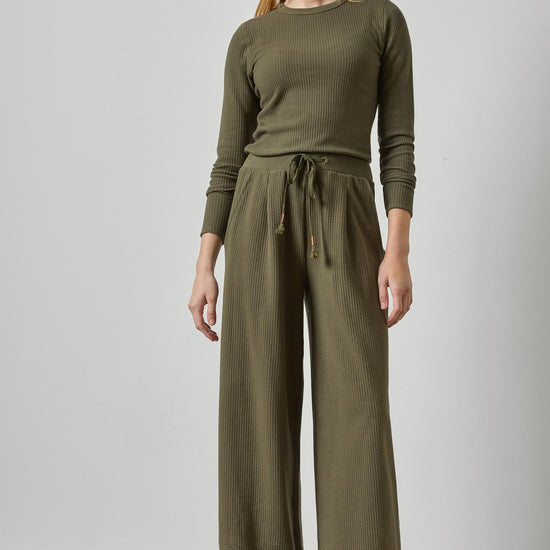 Slim Long Sleeve Crew Womens Top Olive A4