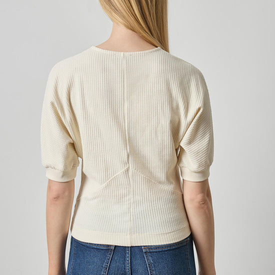 Seamed V-Neck Top Womens Top Rope A2