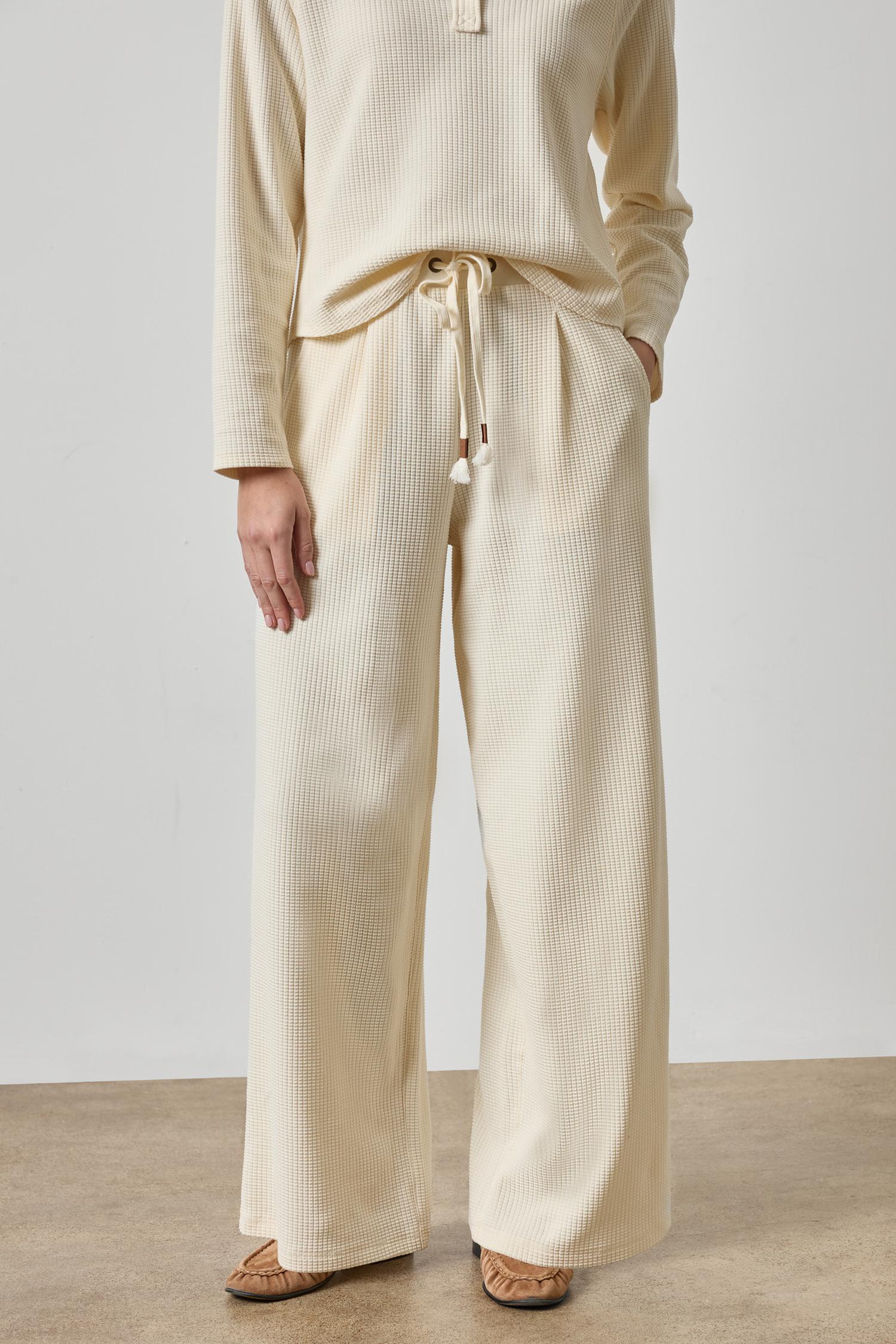 Full Length Pleated Pant Womens Pant Rope A1