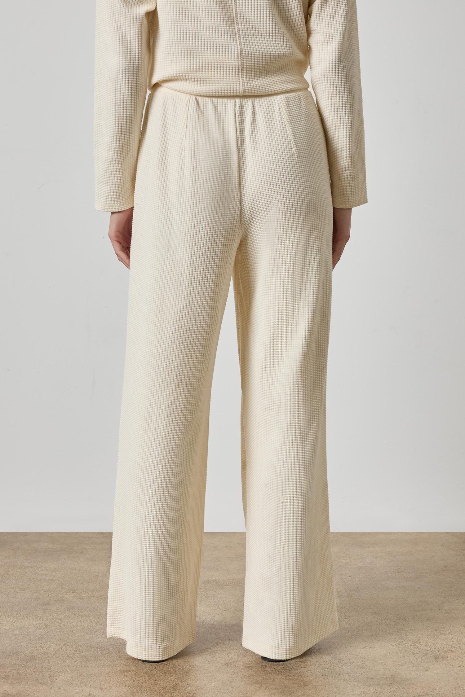 Full Length Pleated Pant Womens Pant Rope A2