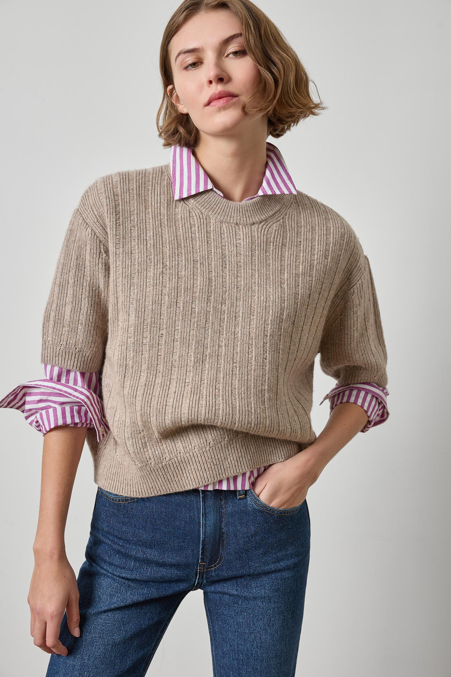 Straight Fit Short Button Down Womens Top Snapdragon Stripe A4