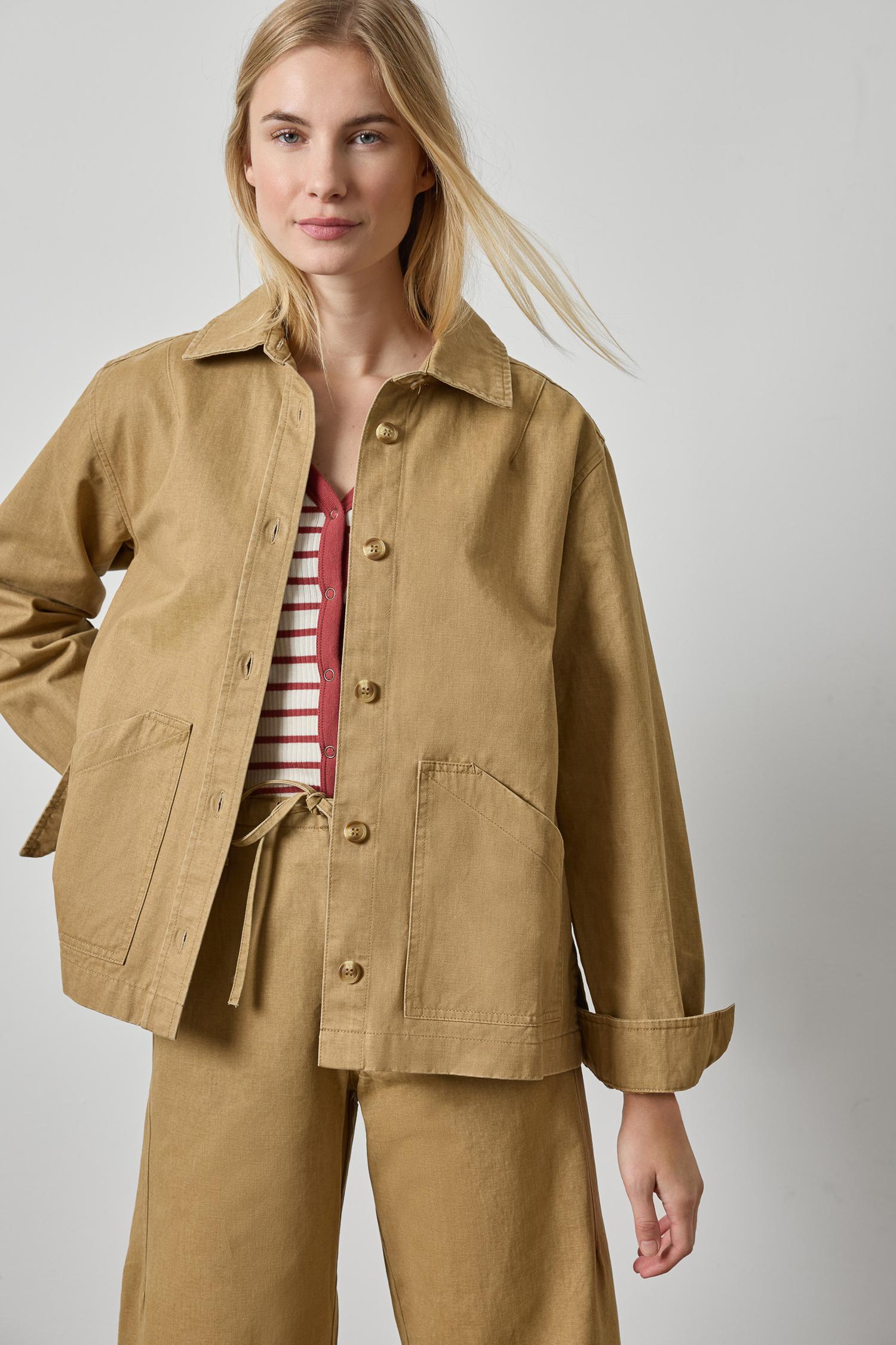 Washed Twill Pleat Back Jacket Womens Jacket Barley A1