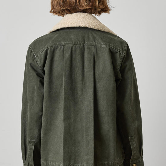 Washed Twill Pleat Back Jacket Womens Jacket Juniper A2
