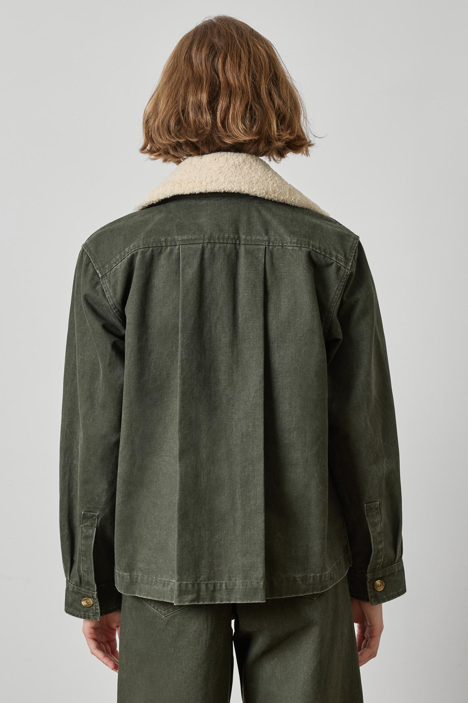 Washed Twill Pleat Back Jacket Womens Jacket Juniper A2