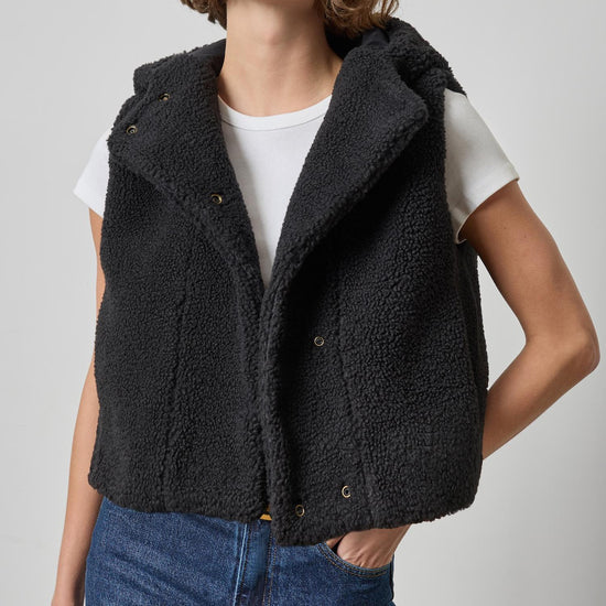 Hooded Sherpa Vest Womens Jacket Black A1
