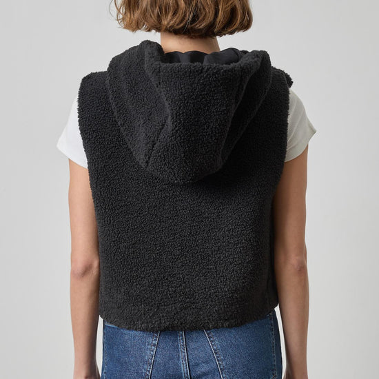 Hooded Sherpa Vest Womens Jacket Black A2