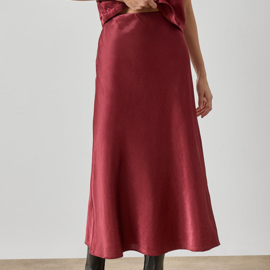 Slub Woven Bias Skirt Womens Skirt Cabernet A1
