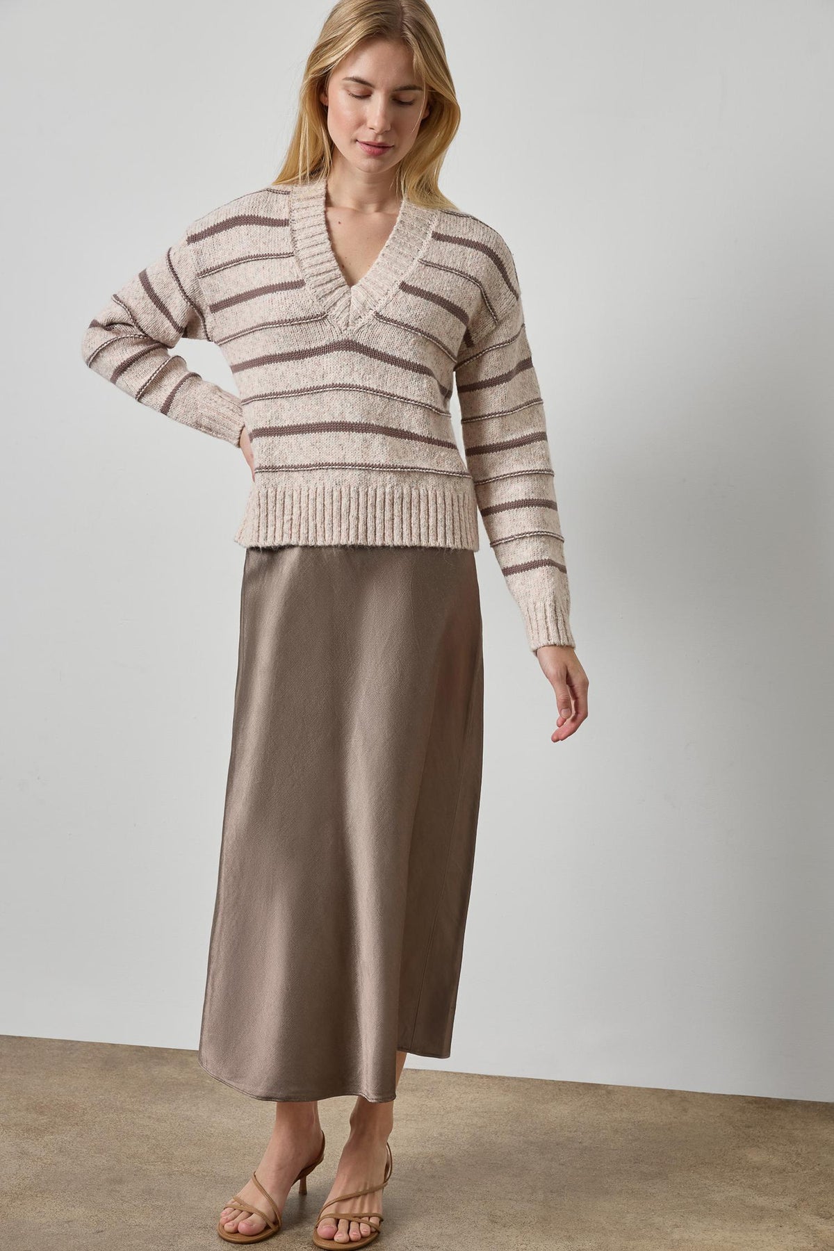 Slub Woven Bias Skirt Womens Skirt Shiitake A4