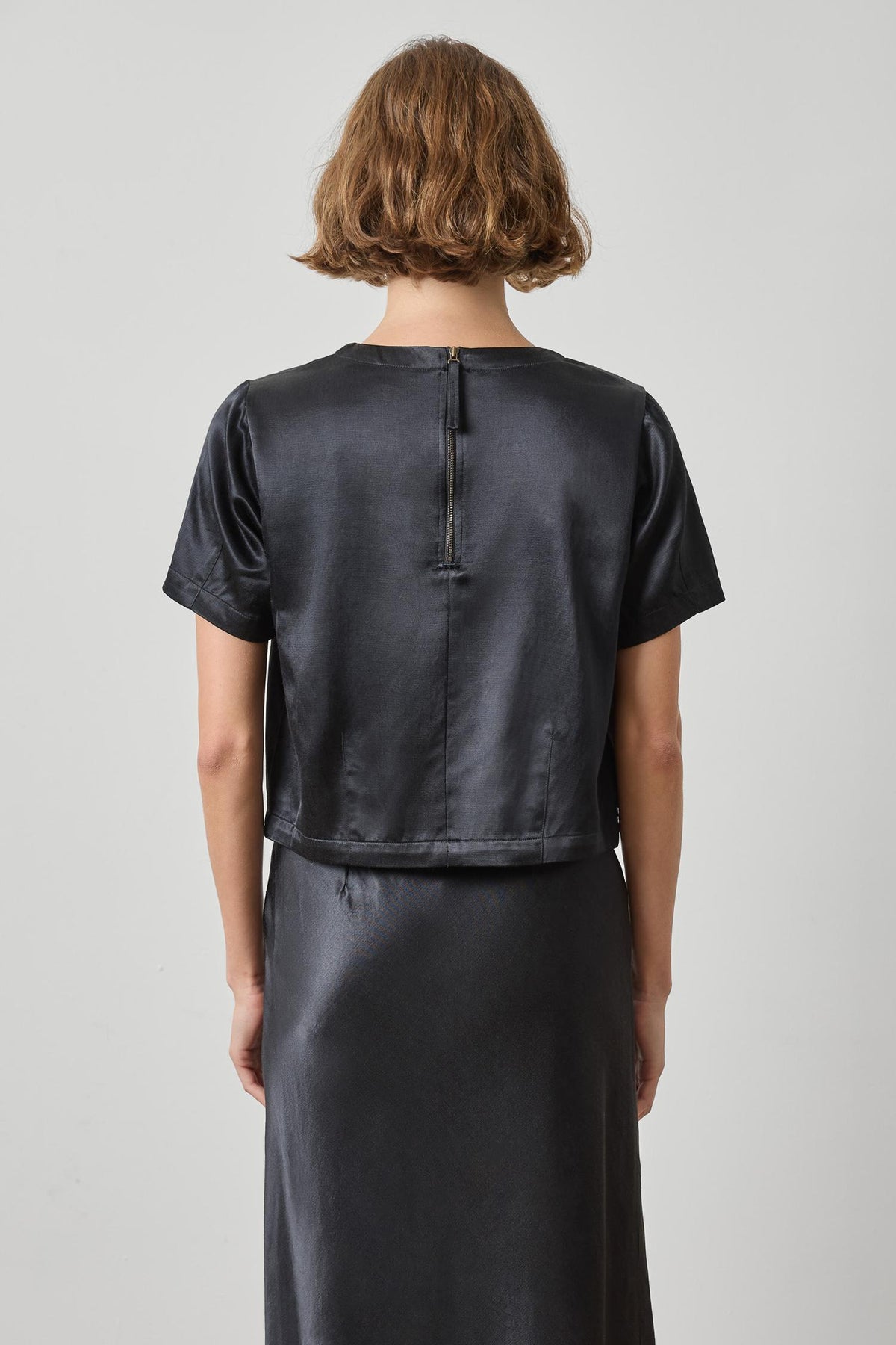 Slub Woven Darted Top Womens Top Black A2