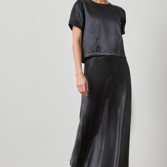 Slub Woven Darted Top Womens Top Black A3