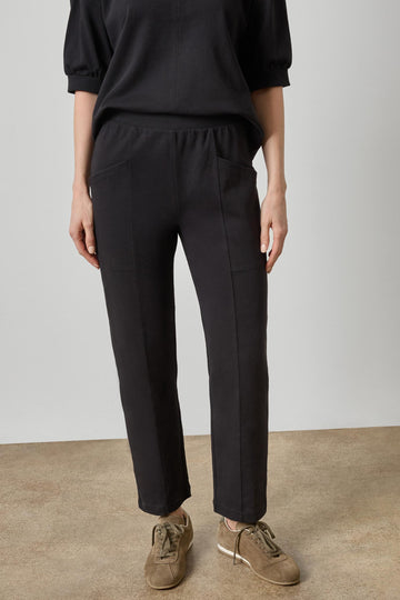 Front Seamed Pocket Pant Womens Pant Black A1