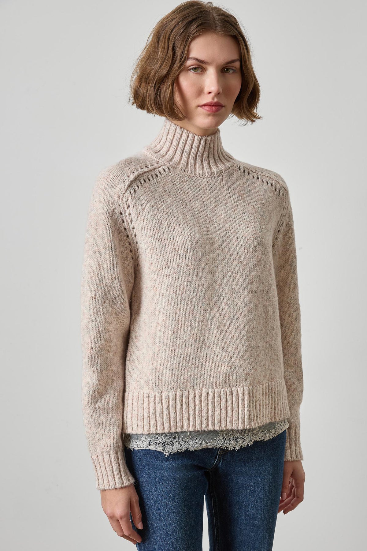 Lace Trim Pullover Sweater Womens Sweater Gardenia A1