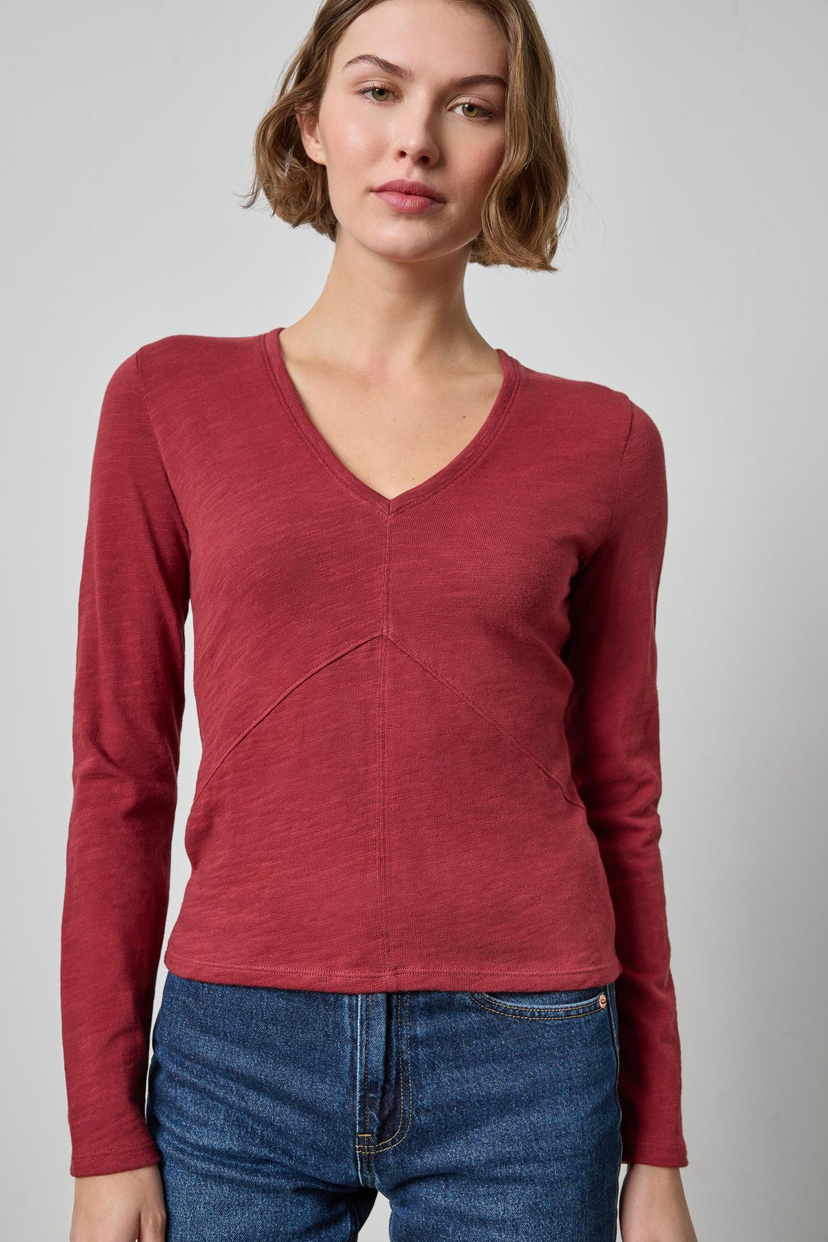Vintage Long Sleeve Seamed V-Neck Womens Top Cabernet A1