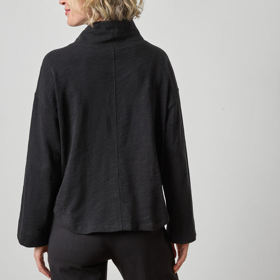 Vintage Kangaroo Pocket Drop Shoulder Womens Top Black A2