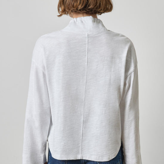 Vintage Kangaroo Pocket Drop Shoulder Womens Top White A2