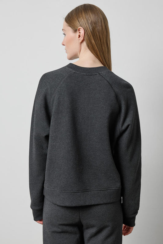 Oversized Sweatshirt in color Graphite Heather Image A2