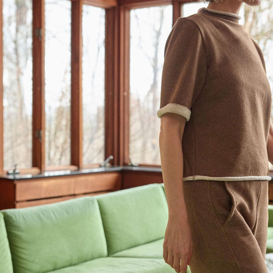 Roll Neck Short Sleeve Sweatshirt in color Cocoa Heather Image C2