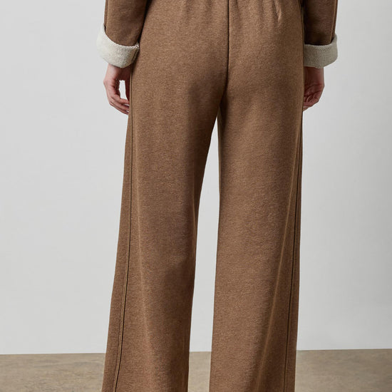 Side Panel Terry Pant in color Cocoa Heather Image A2