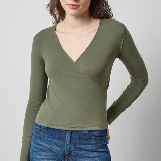 Refined Surplice in color Fir Image A1