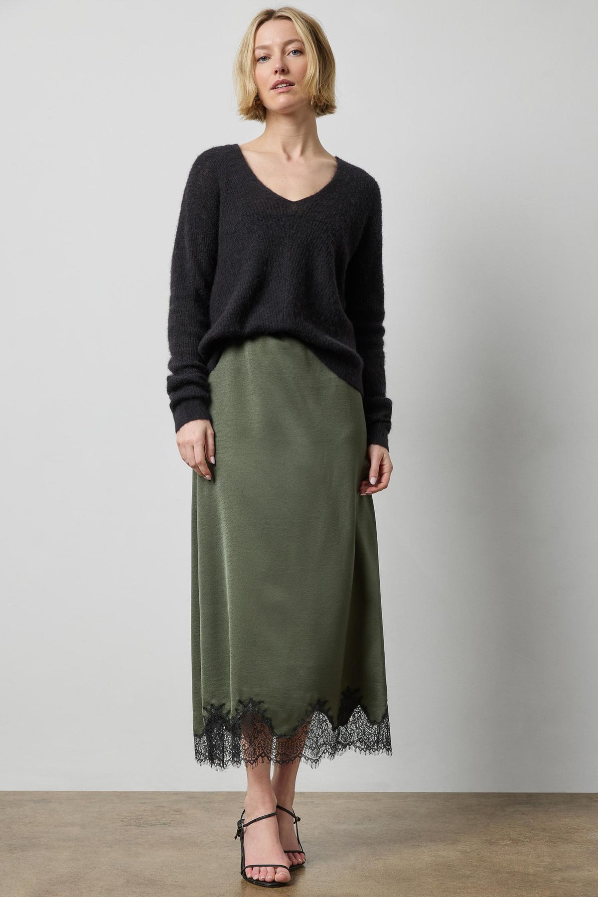 Featherweight V-Neck Sweater in color Black Image A0