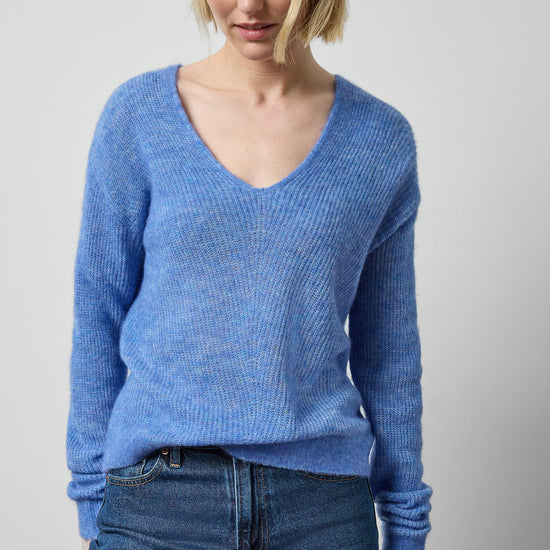 Featherweight V-Neck Sweater in color Lapis Image A1