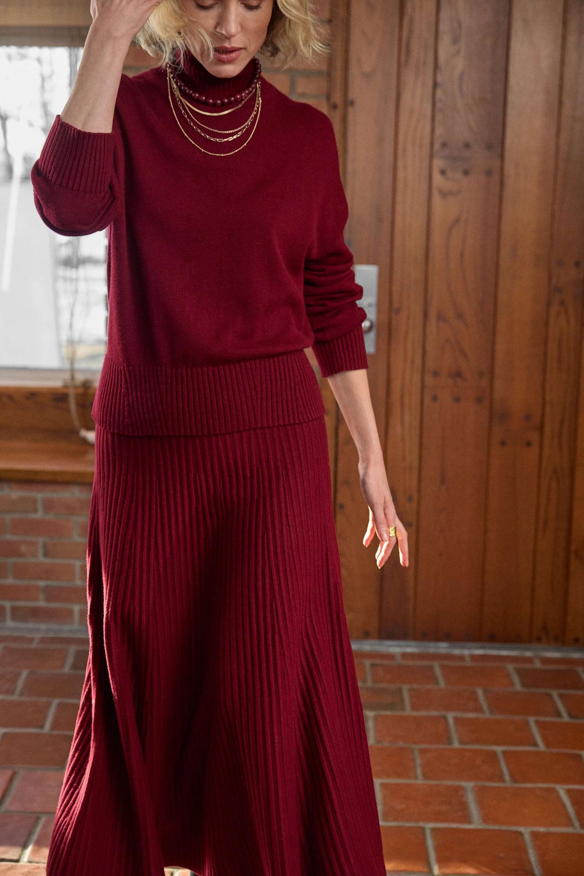 Relaxed Mock Turtleneck Sweater in color Wineberry Image C3