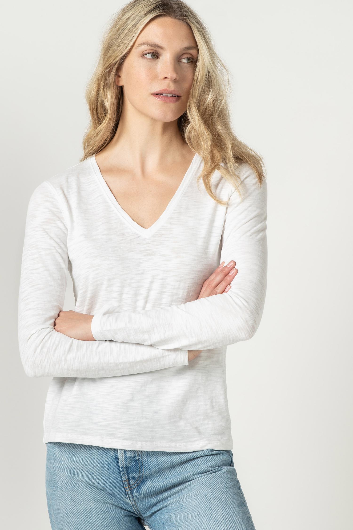 Back Seam Long Sleeve V-Neck Womens Top White A5