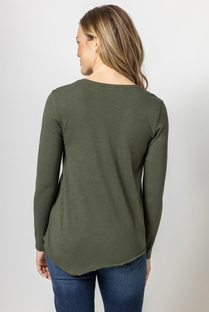 Essere - Long-Sleeve V-Neck Plain Distressed Asymmetrical Hem Hook